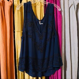 BEADED FP TOP 🍒💕